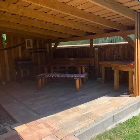 Rekreacny Zrubovy Dom Chalet Liptovsky Trnovec